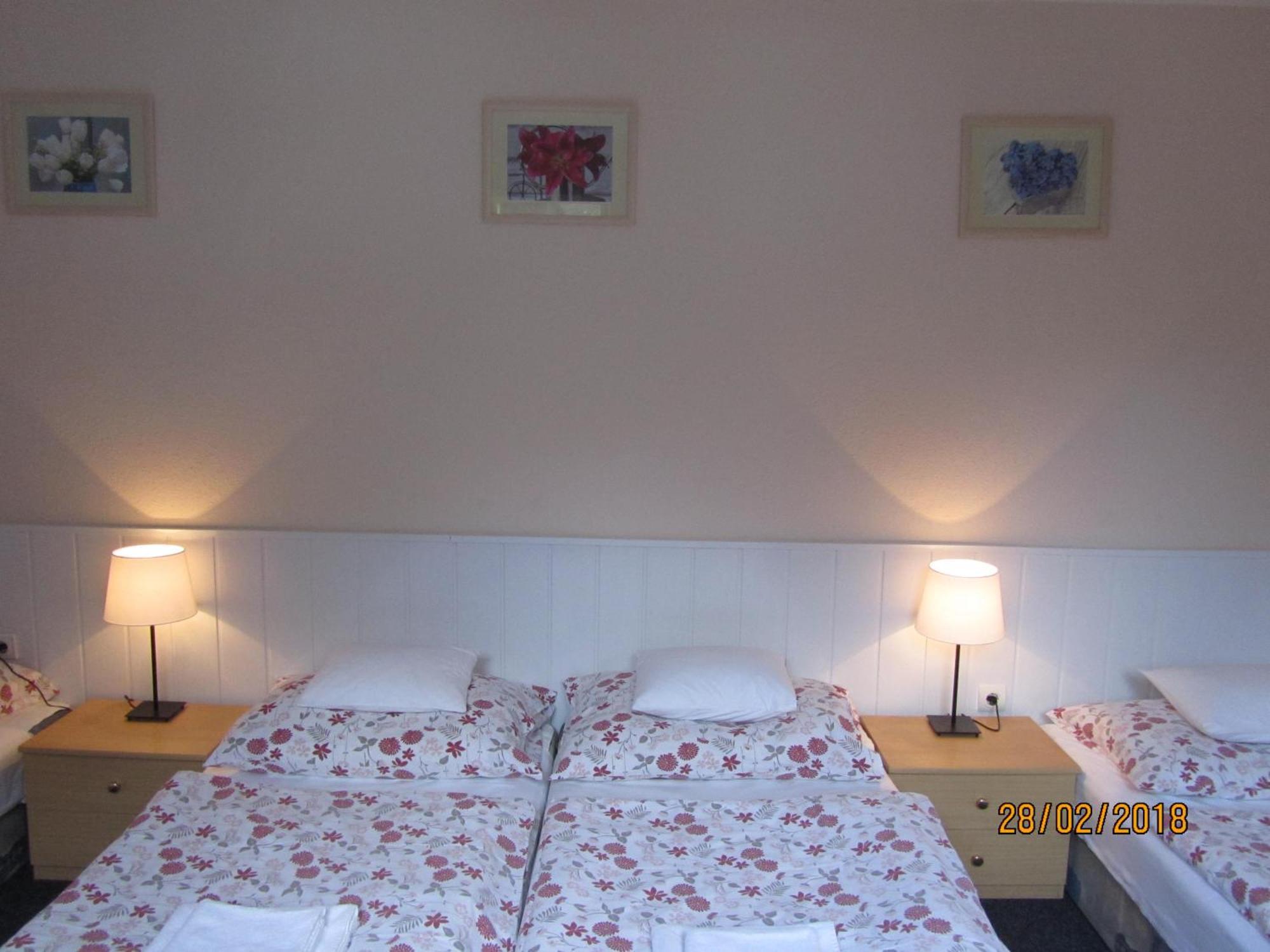 Hotel Sikfokut Noszvaj Chambre photo