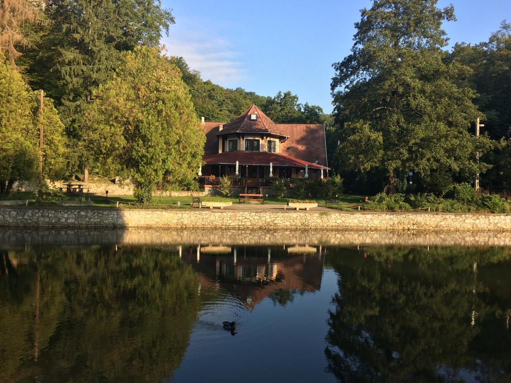 Hotel Sikfokut Noszvaj Extérieur photo